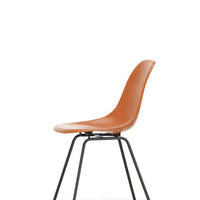 Eames Fiberglass Side Chair DSX