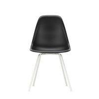 Eames Plastic Side Chair DSX