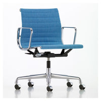Chaise EA 118