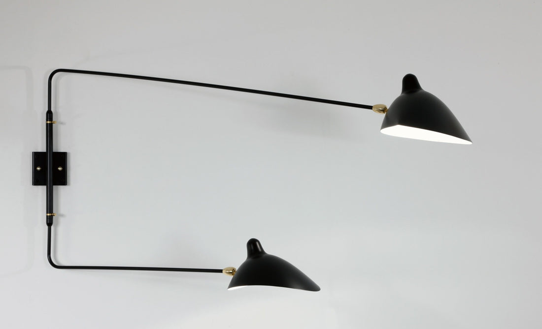 Wall lamp with 2 straight swivel arms