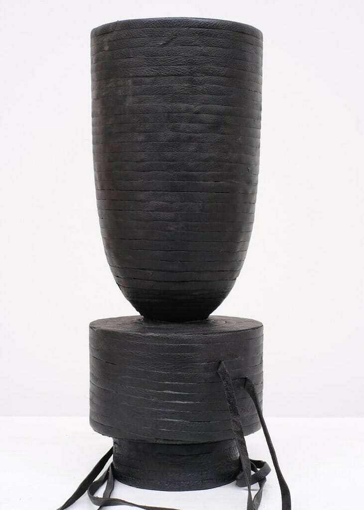 Babel Vase
