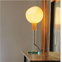 Parola table lamp